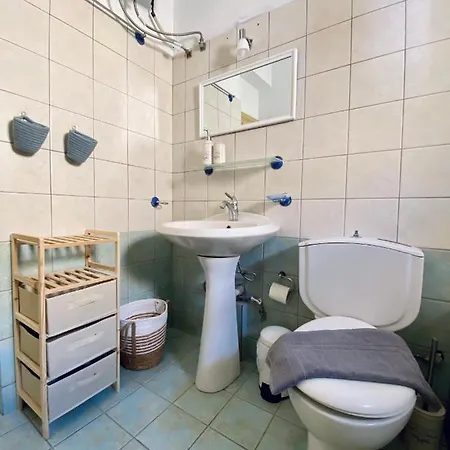 Apartment To Petrino
